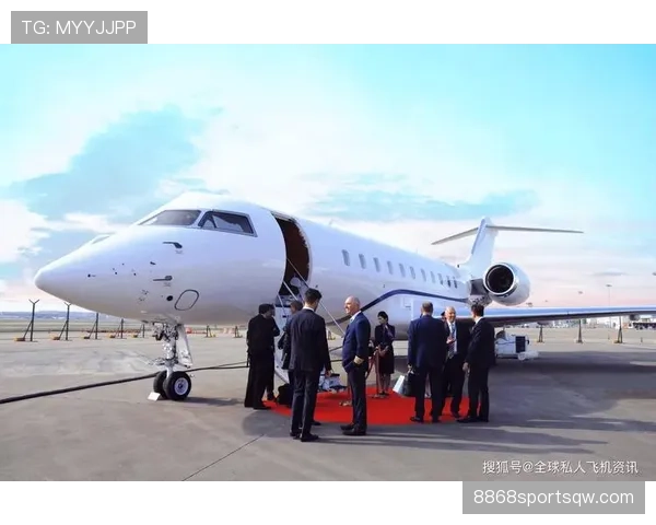 梁伟铿场下生活比比赛精彩多了，那架私人飞机到底是送餐用的吗？