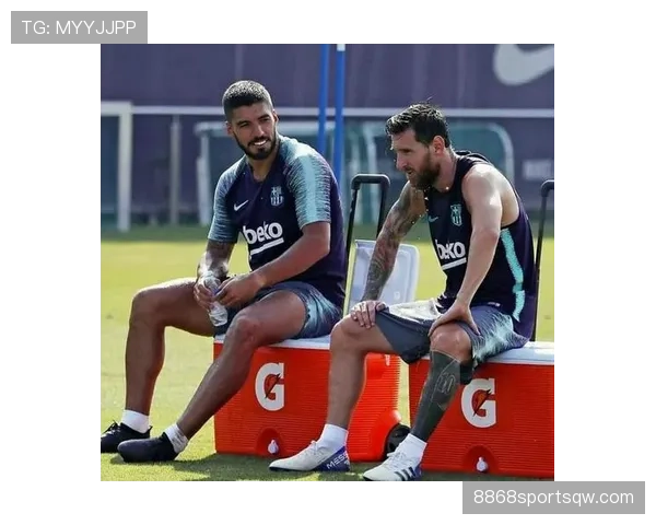 苏亚雷斯训练完回家路上顺手买了辆超跑，说是为了接送孩子上学