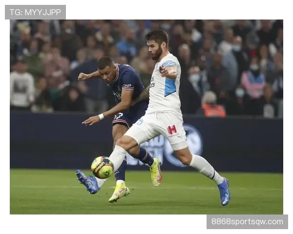 巴黎中场高强度压力下表现波动，当前阶段稳定性面临考验