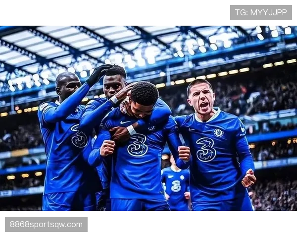 切尔西阵容豪华却进攻混乱，问题显现对赛季走势形成制约